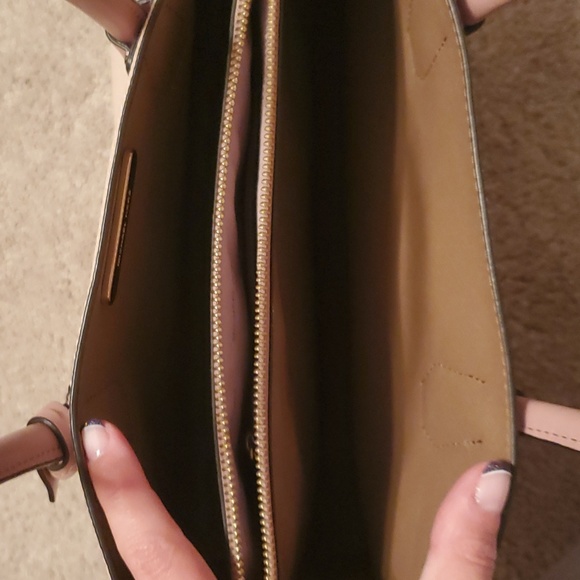 MK mercer tote - Picture 7 of 8